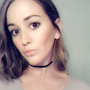 Meet your Posher, Caitlin